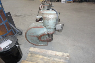 ESTERLINE WHITNEY 790 Portable Punches | CNCsurplus, A Div. of Comtex Leasing Corp. (1)